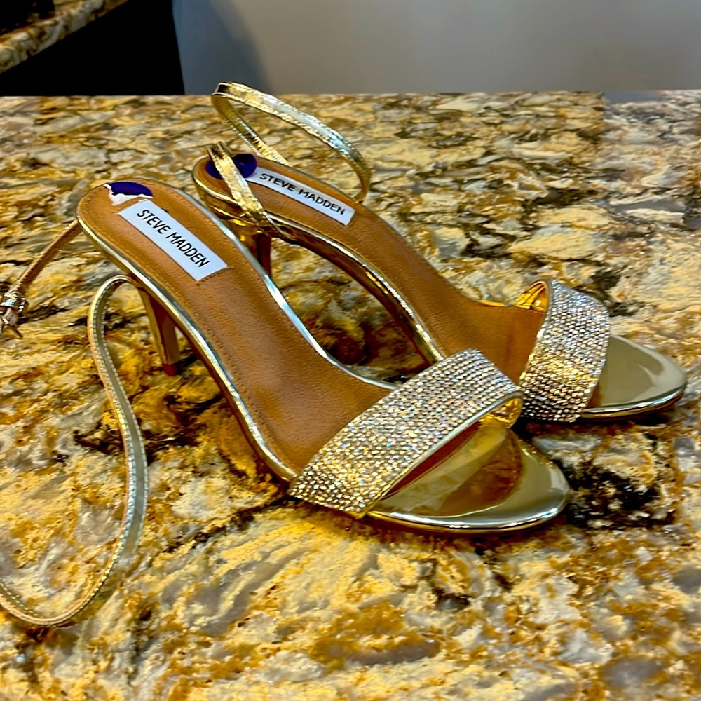 13. Can u say Steve Madden glam !!